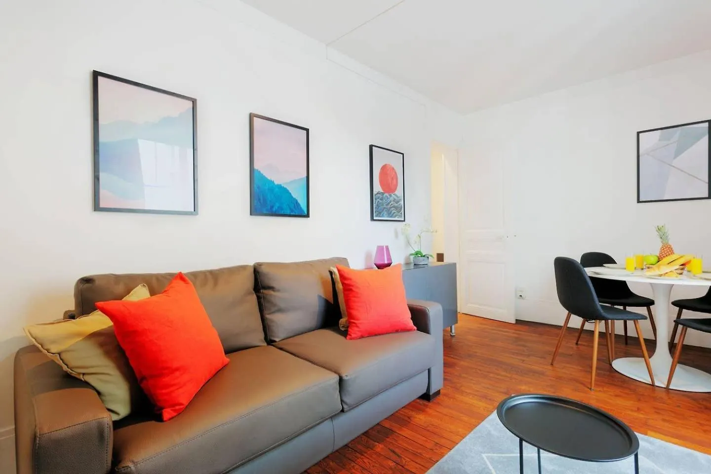 Central Paris - Bastille - Cityapartmentstay 0*,  France